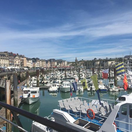 Appartement Entre port et plage à Dieppe Extérieur photo