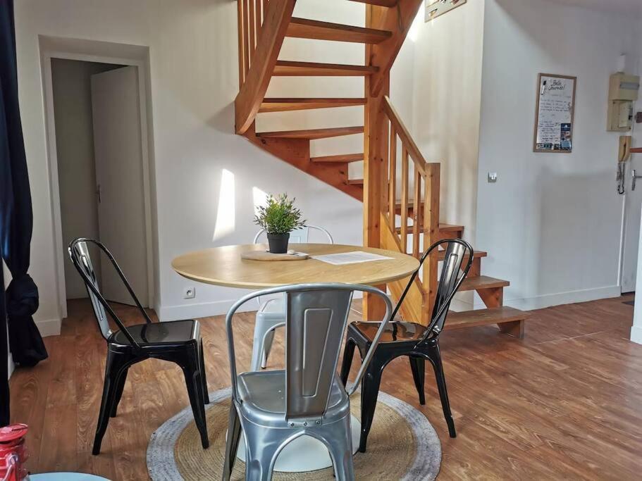 Appartement Entre port et plage à Dieppe Extérieur photo