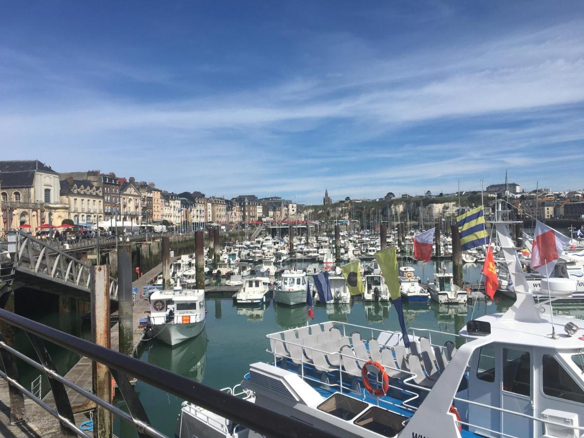 Appartement Entre port et plage à Dieppe Extérieur photo